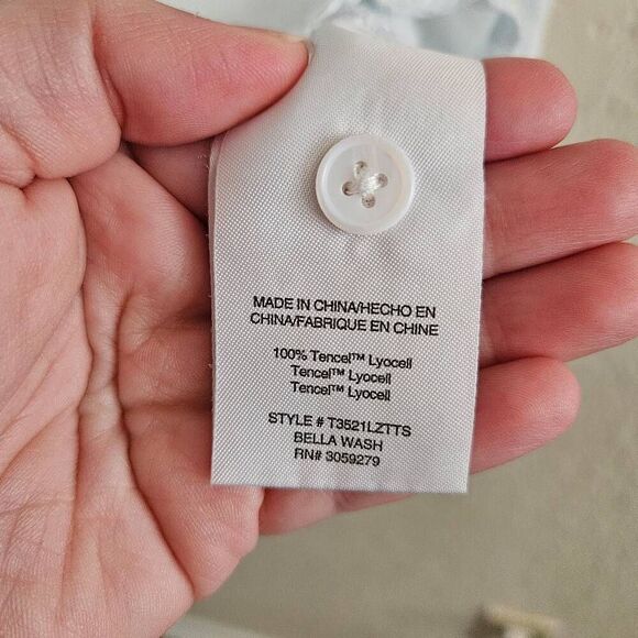 Thread & Supply Relaxed Fit Bella Wash Button Down Shirt - Picture 5 of 8